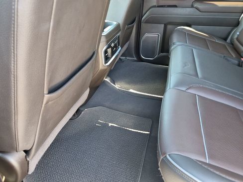 Used 2023 GMC Sierra 1500 Denali AWD/4WD image 38