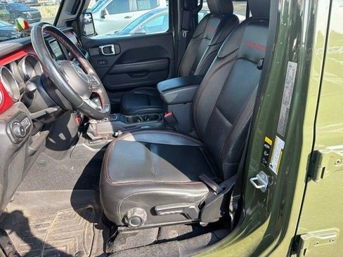 Used 2022 Jeep Wrangler Unlimited Rubicon AWD/4WD image 11