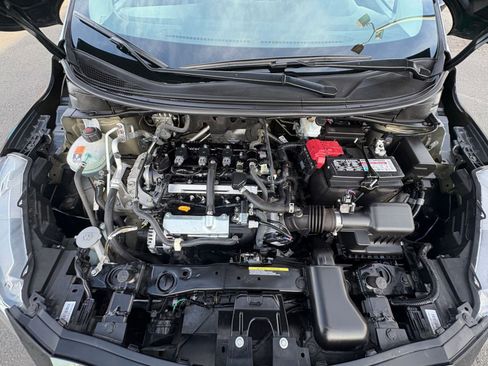 Used 2025 Nissan Versa SV image 30