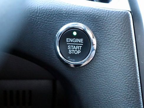 Certified 2022 Ford Edge SEL w/ Convenience Package image 7