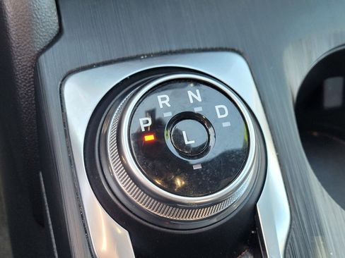 Used 2025 Ford Escape ST-Line FWD image 20