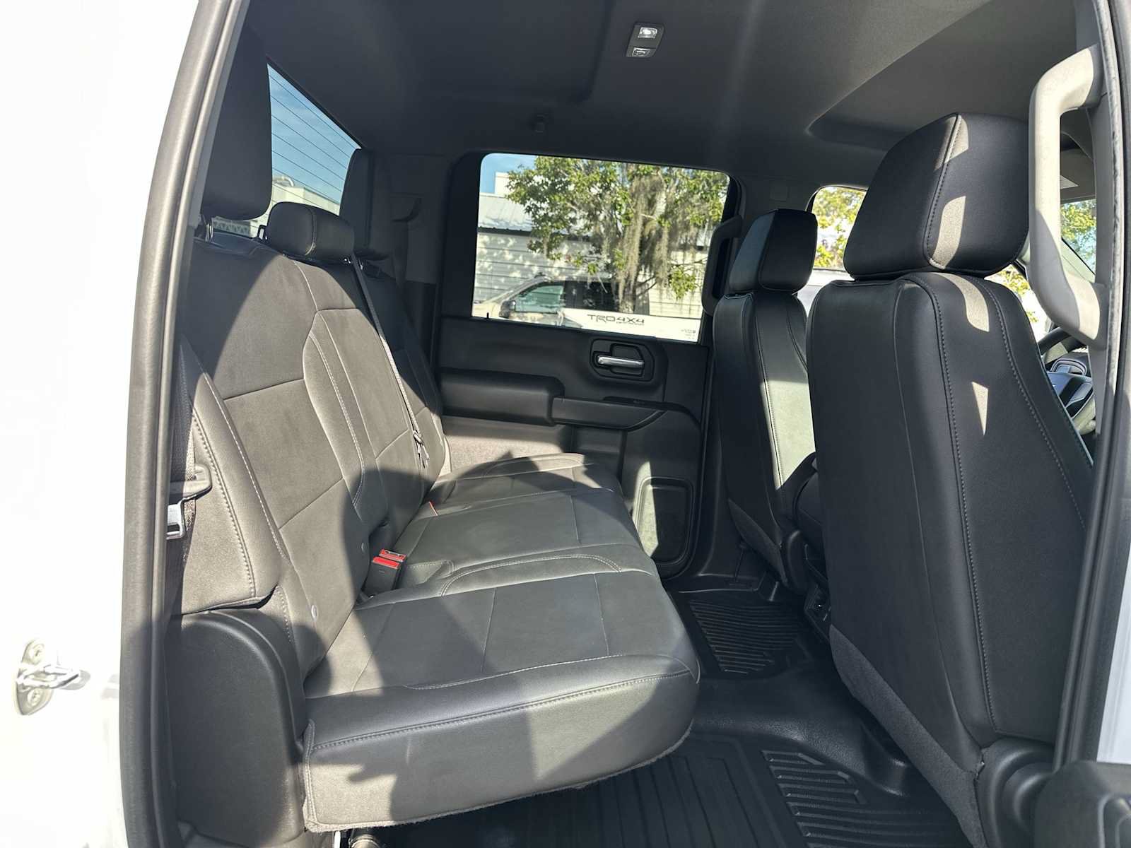 Certified 2024 Chevrolet Silverado 2500 W/T w/ WT Convenience Package RWD image 18