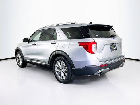 Used 2024 Ford Explorer Limited image 5