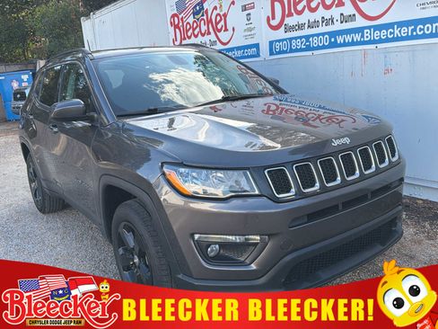 Used 2020 Jeep Compass Latitude w/ Popular Equipment Group image 1