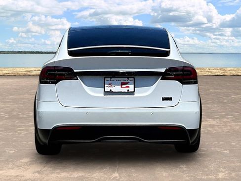 Used 2022 Tesla Model X Plaid AWD/4WD image 5