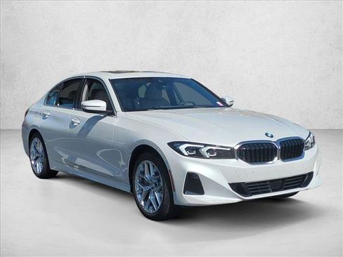 Used 2026 BMW 330i Sedan w/ Premium Package RWD image 7