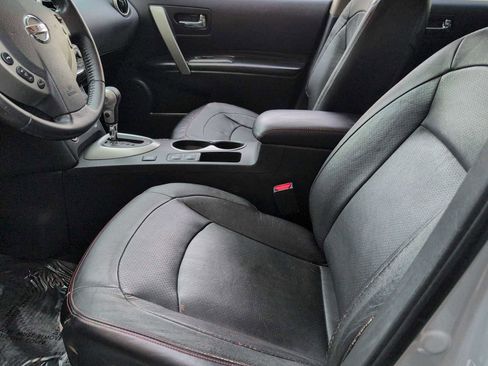 Used 2013 Nissan Rogue SL AWD/4WD image 16