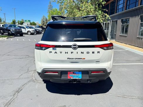 Used 2024 Nissan Pathfinder Rock Creek AWD/4WD image 4