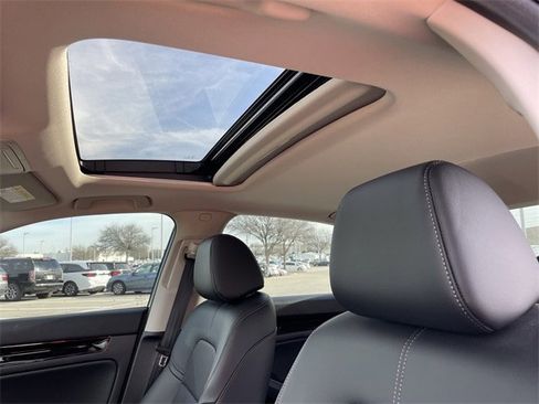 Certified 2024 Honda Civic Touring image 24