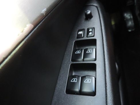 Used 2013 INFINITI G37 x Sedan w/ Premium Pkg AWD/4WD image 27