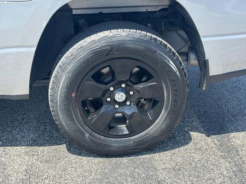 Used 2021 RAM 1500 Big Horn AWD/4WD image 9