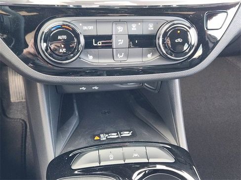 New 2026 Buick Envista Sport Touring image 14