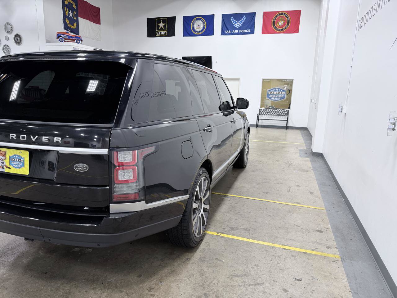 Used 2014 Land Rover Range Rover Long Wheelbase Autobiography AWD/4WD image 23