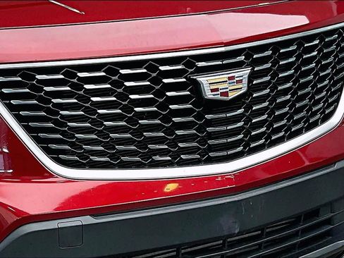 Used 2019 Cadillac XT4 Luxury image 32