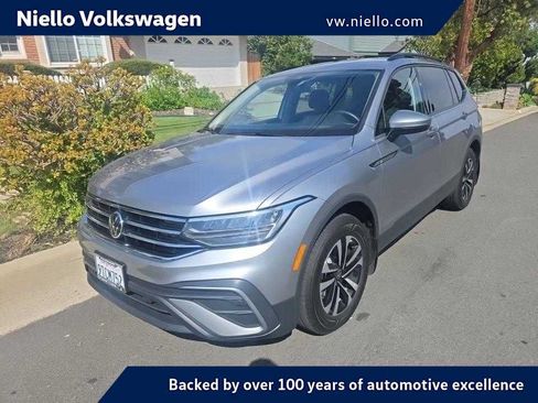 Used 2024 Volkswagen Tiguan S FWD image 1