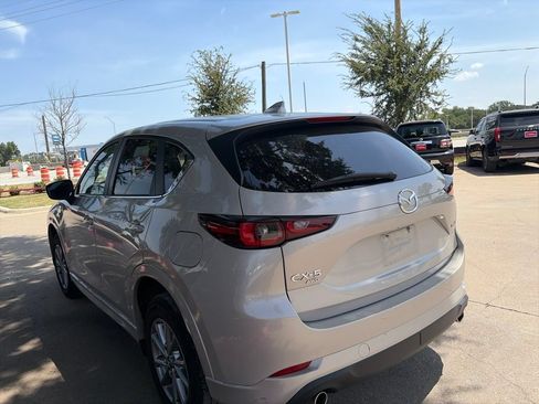 Used 2025 MAZDA CX-5 AWD 2.5 S w/ Preferred Package image 9