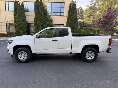 Used 2015 Chevrolet Colorado W/T w/ WT Convenience Package RWD image 9