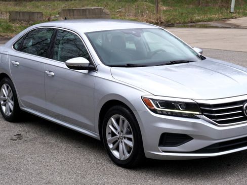 Used 2020 Volkswagen Passat 2.0T SE image 7