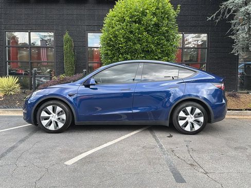 Used 2020 Tesla Model Y Long Range AWD/4WD image 9
