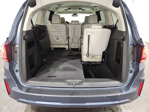 New 2026 Honda Odyssey Touring image 14