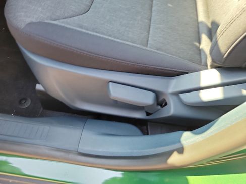 New 2025 Ford Maverick XLT w/ Black Appearance Package image 17