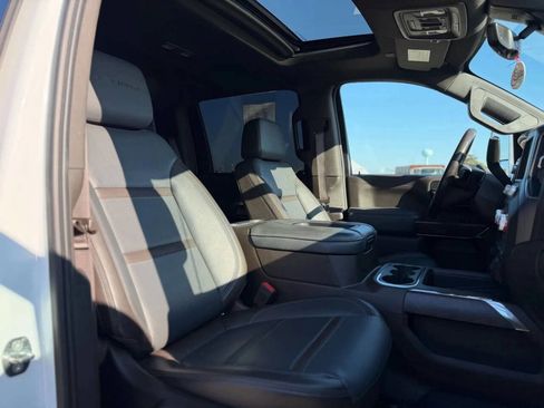 Used 2020 GMC Sierra 2500 Denali w/ Denali Ultimate Package image 23