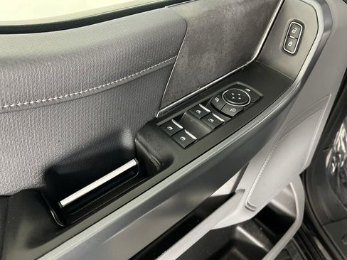 Used 2024 Ford F150 XLT AWD/4WD image 21