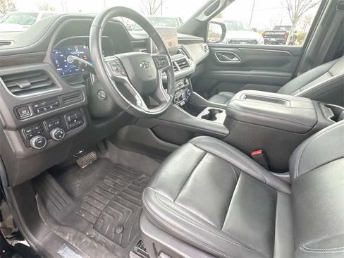 Used 2022 Chevrolet Tahoe Z71 w/ Luxury Package image 25