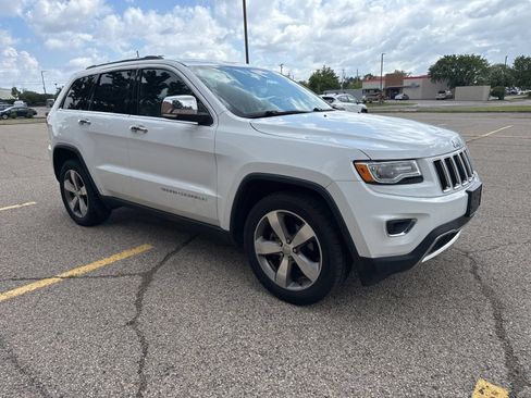 Used 2015 Jeep Grand Cherokee Limited w/ Luxury Group II AWD/4WD image 17