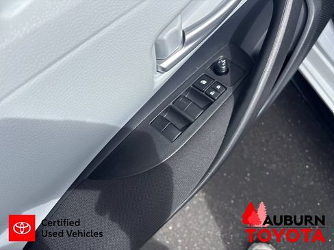 Used 2026 Toyota Corolla SE w/ SE Package FWD image 11