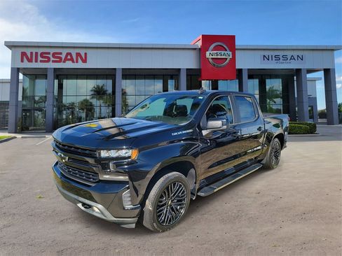 Used 2020 Chevrolet Silverado 1500 RST w/ All-Star Edition image 9
