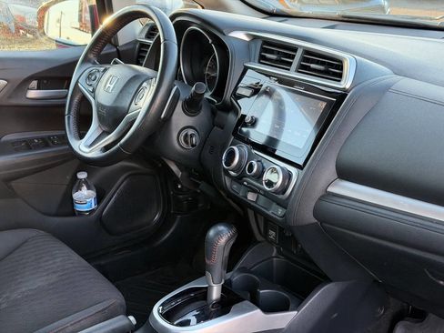 Used 2018 Honda Fit Sport image 26