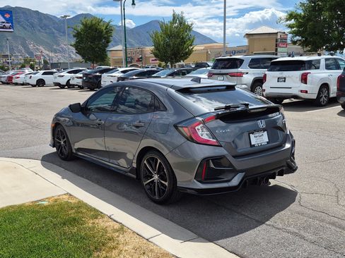 Used 2021 Honda Civic Sport Touring image 9