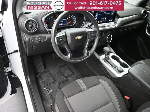 Used 2023 Chevrolet Blazer LT image 17