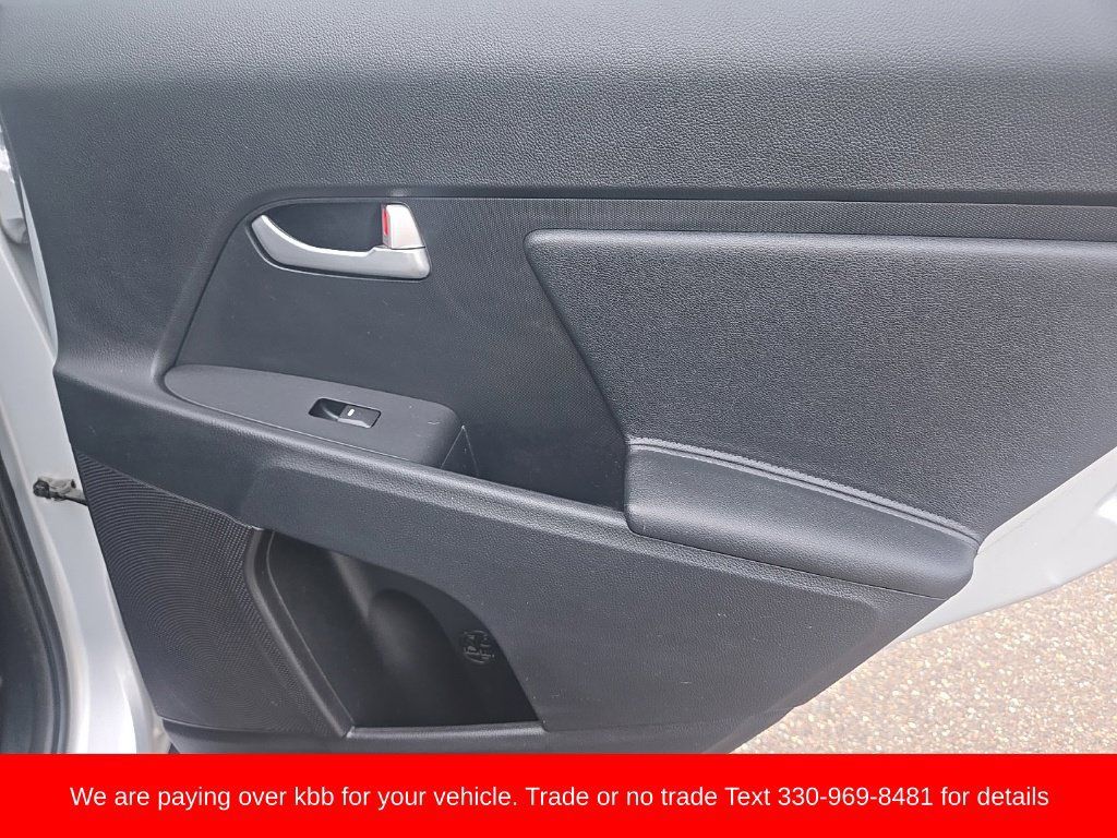 Used 2015 Kia Sportage LX FWD image 25