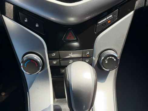 Used 2012 Chevrolet Cruze LT w/ RS Package image 20