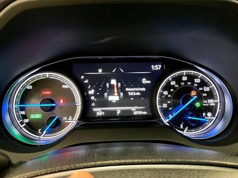 Used 2021 Toyota Venza XLE image 25