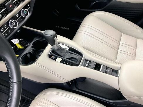 Certified 2025 Honda HR-V EX-L image 16