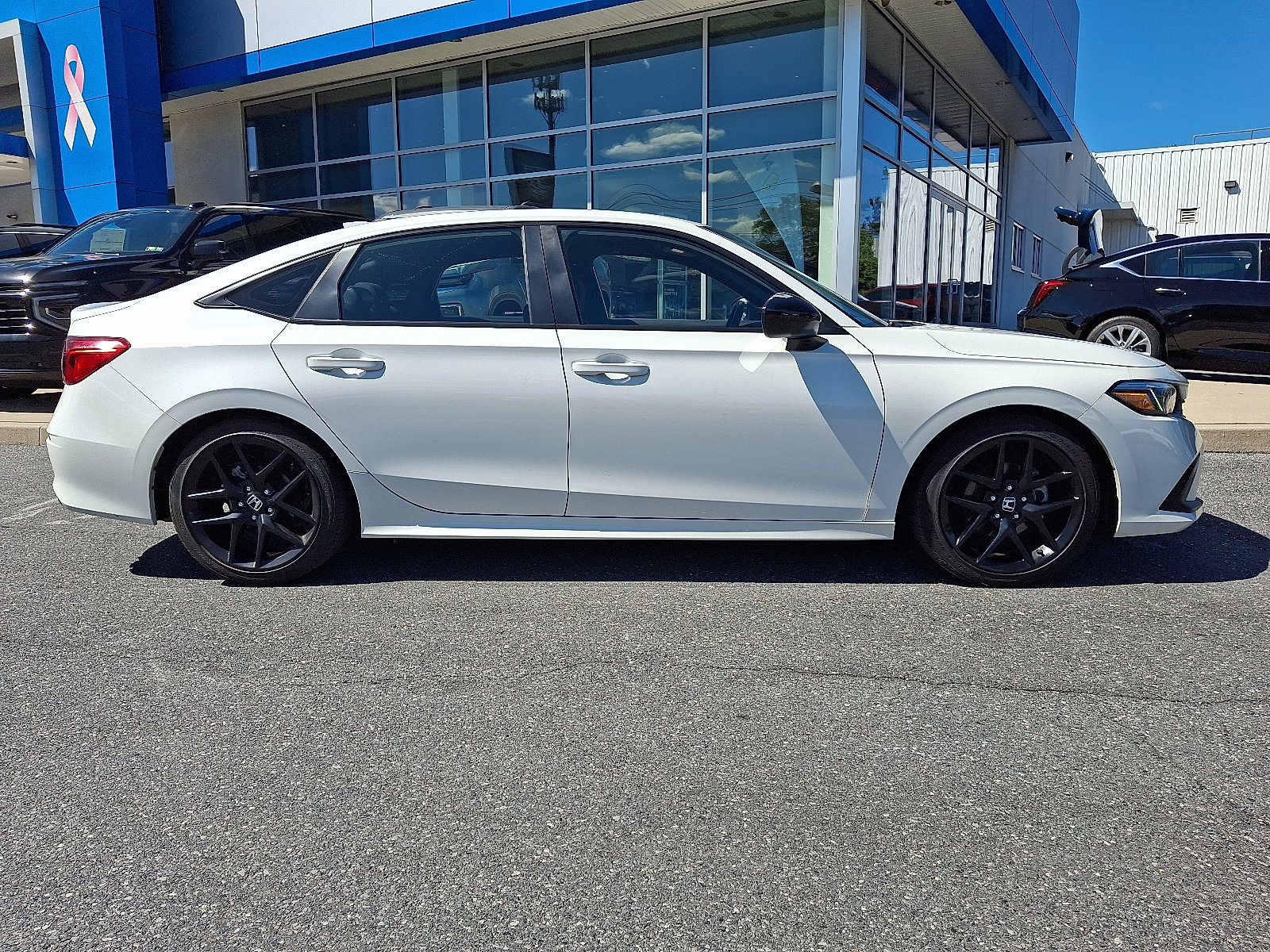 Used 2024 Honda Civic Sport image 8