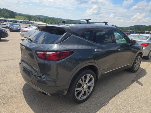 Used 2019 Chevrolet Blazer Premier w/ Sun and Wheels Package AWD/4WD image 2