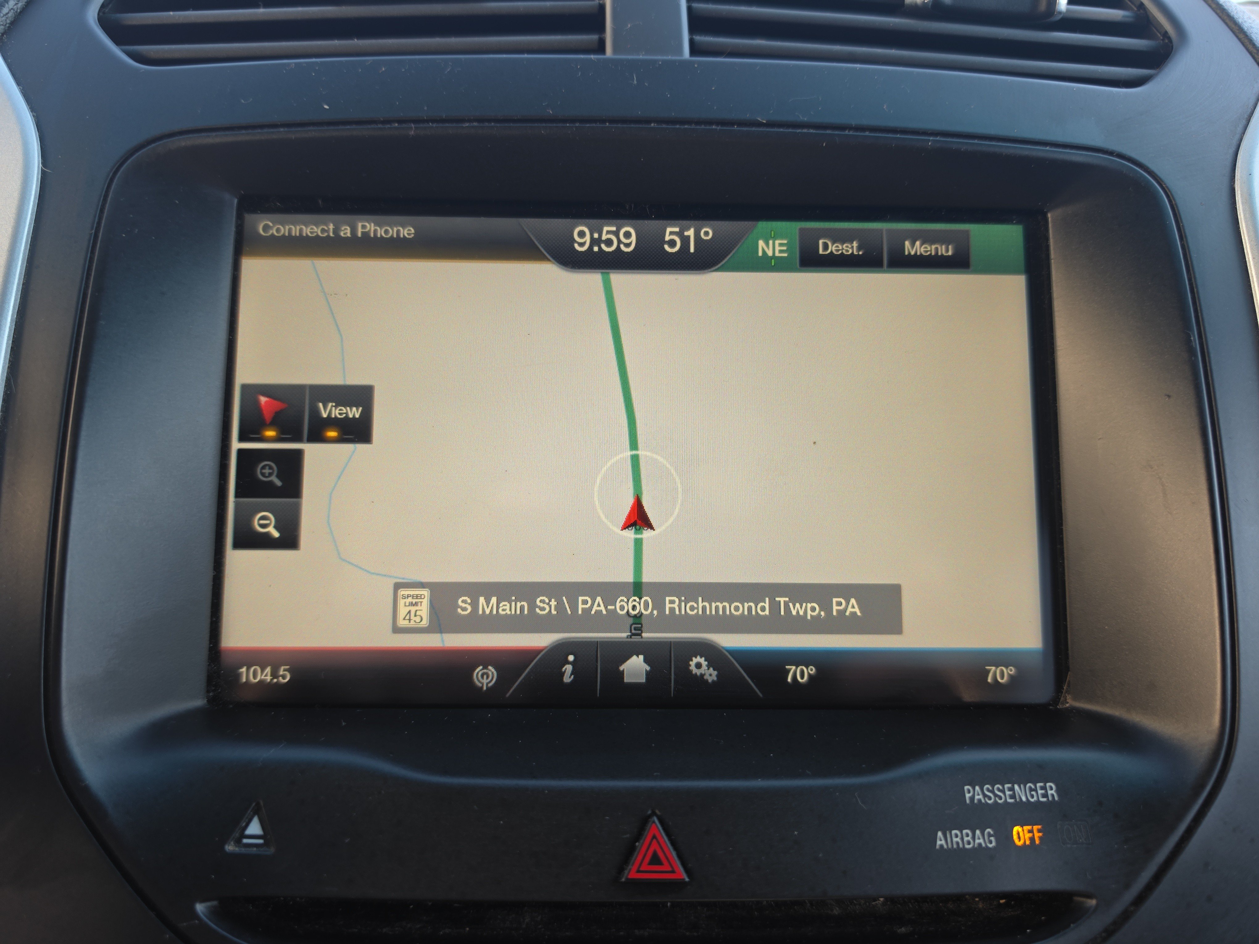 Used 2014 Ford Explorer XLT w/ Equipment Group 202A AWD/4WD image 31