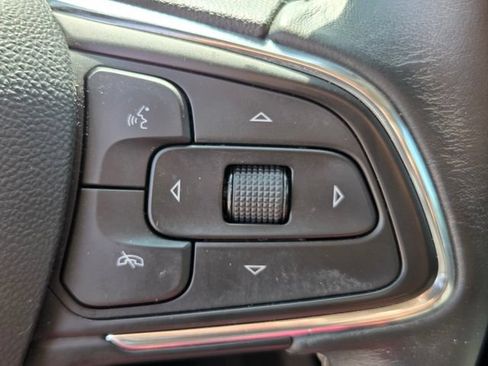 Used 2023 Buick Encore GX Select FWD image 19
