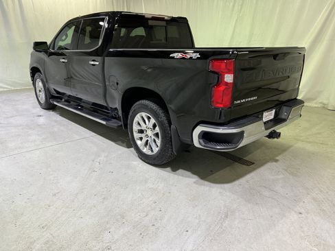 Certified 2019 Chevrolet Silverado 1500 LTZ w/ LTZ Premium Package image 8