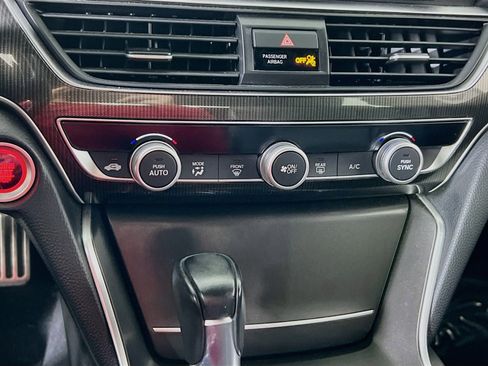 Used 2022 Honda Accord Sport image 15