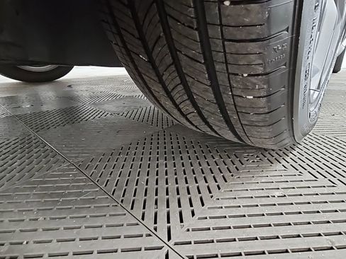 Used 2024 Honda Accord EX image 40