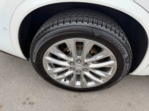 Used 2021 Cadillac XT6 Premium Luxury w/ Platinum Package image 18