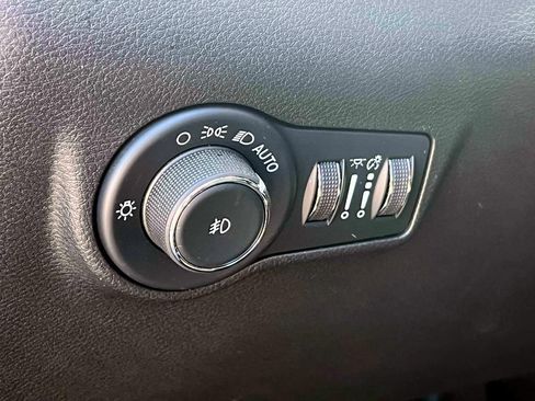 Certified 2022 Jeep Compass Limited AWD/4WD image 22