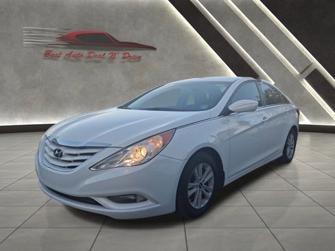 Used 2013 Hyundai Sonata GLS w/ Popular Equipment Pkg image 3