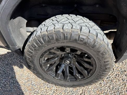 Used 2021 GMC Sierra 1500 AT4 AWD/4WD image 36