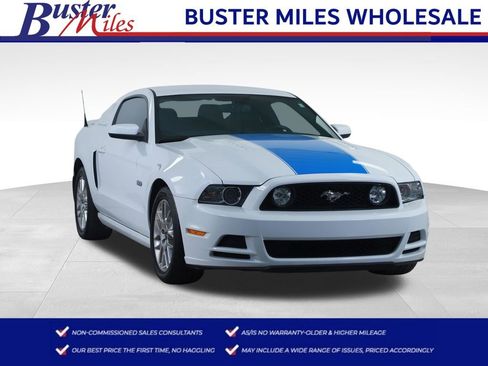 Used 2014 Ford Mustang GT Premium RWD image 1